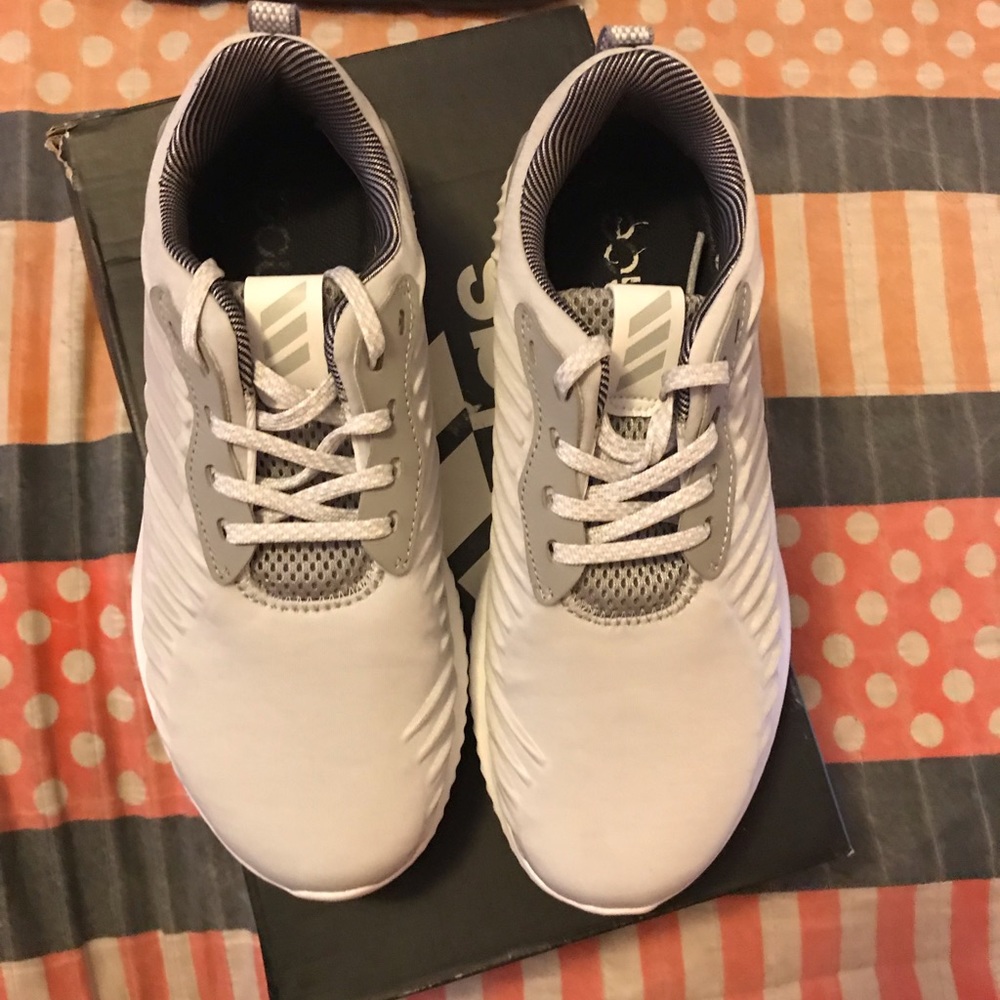 Adidas woman sneakers